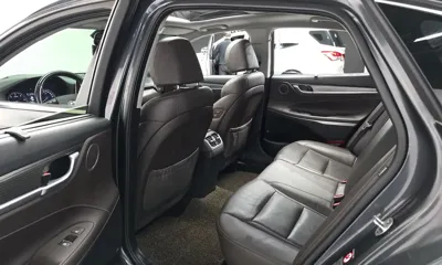 Hyundai Grandeur 2018, 180435 км, за 8993.04 USD - фото 12