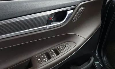 Hyundai Grandeur 2018, 180435 км, за 8993.04 USD - фото 19