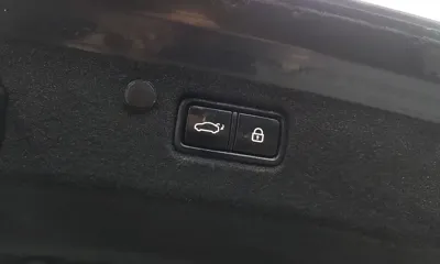 Hyundai Grandeur 2018, 180435 км, за 8993.04 USD - фото 20