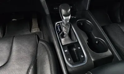 Hyundai Santafe 2019, 35441 км, за 13676.91 USD - фото 9