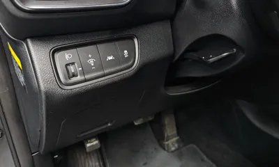 Hyundai Santafe 2019, 35441 км, за 13676.91 USD - фото 17