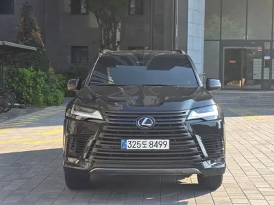 Lexus LX 2025, 10 км, за 142949.98 USD