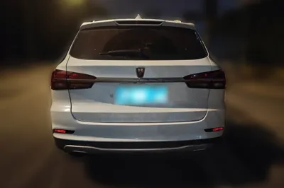 Roewe RX5 2016, 165100 км, за 4247 USD