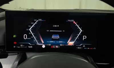 BMW 5-Series 2024, 22970 км, за 40325.75 USD - фото 8