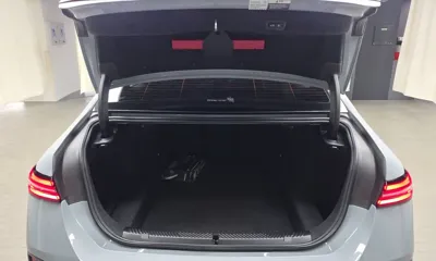 BMW 5-Series 2024, 22970 км, за 40325.75 USD - фото 20