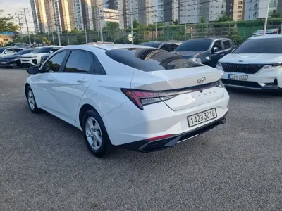 Hyundai Avante 2021, 108767 км, за 8861.76 USD - фото 7