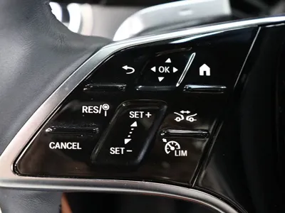 Mercedes-Benz E-Class 2025, 3971 км, за 39582.51 USD