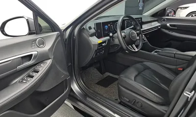 Hyundai Sonata 2024, 25776 км, за 18576.87 USD - фото 11