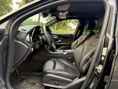Mercedes-Benz GLC 2020, 91000 км, за 25490.26 USD