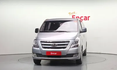 Hyundai Starex 2018, 148851 км, за 7028.37 USD