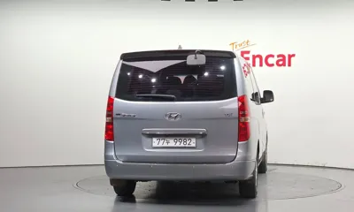 Hyundai Starex 2018, 148851 км, за 7028.37 USD