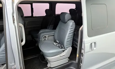 Hyundai Starex 2018, 148851 км, за 7028.37 USD - фото 11