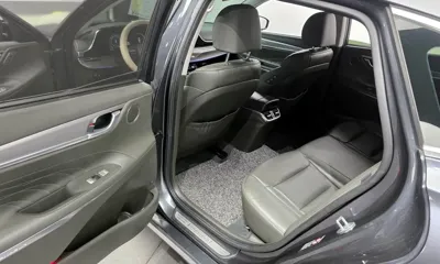 Hyundai Grandeur 2021, 137006 км, за 13604.23 USD - фото 11