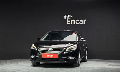 Hyundai Sonata 2017, 123403 км, за 5656.41 USD