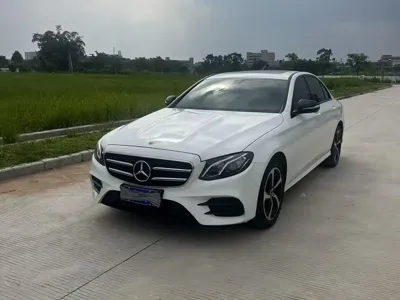Mercedes-Benz E-Class · 2018 год