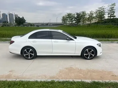 Mercedes-Benz E-Class 2018, 50000 км, за 21971.56 USD - фото 6