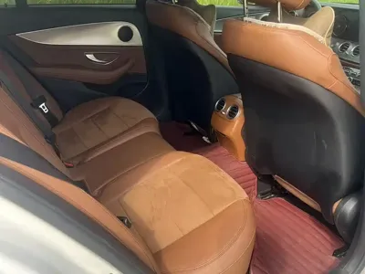 Mercedes-Benz E-Class 2018, 50000 км, за 21971.56 USD - фото 8
