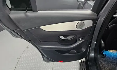Mercedes-Benz GLC-Class 2018, 122292 км, за 16279.21 USD - фото 25