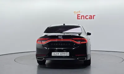 Hyundai Grandeur 2019, 82604 км, за 10278.44 USD