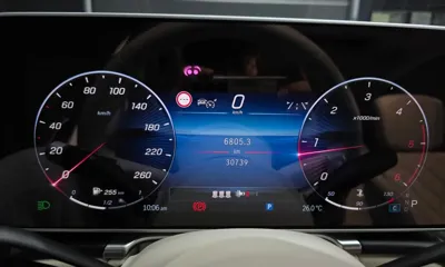 Mercedes-Benz S-Class 2023, 30739 км, за 77340.09 USD - фото 8