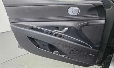 Hyundai Avante 2022, 43791 км, за 12685.41 USD - фото 24