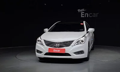 Hyundai Grandeur 2015, 159808 км, за 5070.53 USD