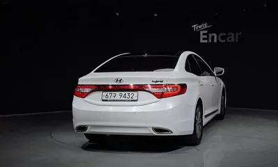 Hyundai Grandeur 2015, 159808 км, за 5070.53 USD