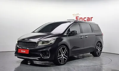 Kia Canival · 2019 год