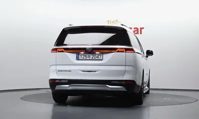 Kia Canival 2021, 60644 км, за 18201.9 USD