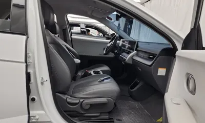 Hyundai Ioniq5 2022, 91467 км, за 17329.66 USD - фото 11