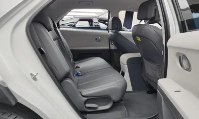 Hyundai Ioniq5 2022, 91467 км, за 17329.66 USD - фото 12
