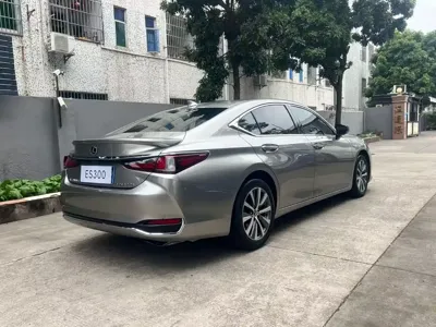 Lexus ES 2020, 85000 км, за 24984.8 USD - фото 7