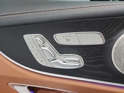 Mercedes-Benz E-Class 2019, 45114 км, за 22794.8 USD - фото 15