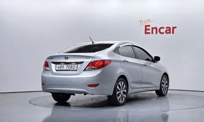 Hyundai Accent 2014, 76836 км, за 4356.16 USD