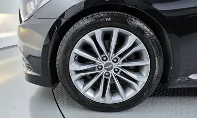 Hyundai Genesis 2015, 152893 км, за 5939.87 USD