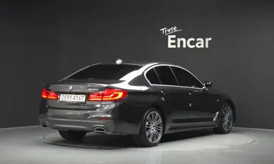 BMW 5-Series 2020, 67188 км, за 23778.51 USD