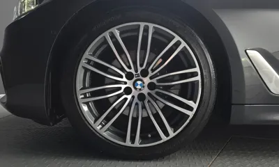 BMW 5-Series 2020, 67188 км, за 23778.51 USD