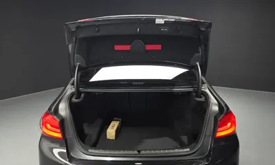 BMW 5-Series 2020, 67188 км, за 23778.51 USD - фото 36
