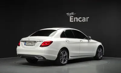 Mercedes-Benz C-Class 2021, 37099 км, за 20283.58 USD