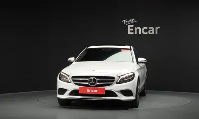 Mercedes-Benz C-Class 2021, 37099 км, за 20283.58 USD