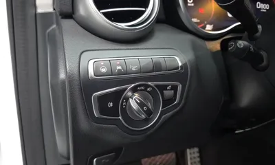 Mercedes-Benz C-Class 2021, 37099 км, за 20283.58 USD - фото 13