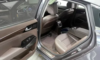Kia K7 2017, 86631 км, за 11757.75 USD - фото 11