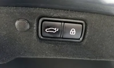 Kia K7 2017, 86631 км, за 11757.75 USD - фото 20