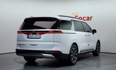 Kia Canival 2021, 122809 км, за 15659.07 USD