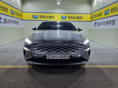 Kia K8 2022, 253660 км, за 8658.26 USD