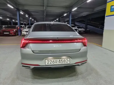 Kia K8 2022, 253660 км, за 8658.26 USD