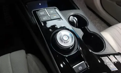 Kia K8 2023, 26803 км, за 19509.51 USD - фото 9