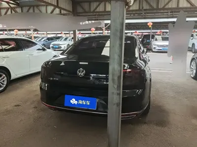 Volkswagen Magotan 2019, 121100 км, за 11136.54 USD