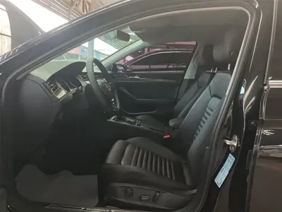 Volkswagen Magotan 2019, 121100 км, за 11136.54 USD - фото 9