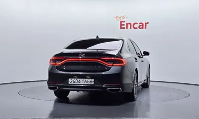 Hyundai Grandeur 2019, 82282 км, за 11430.46 USD